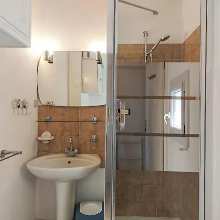 Apartment Le Grand Large-6 By Interhome