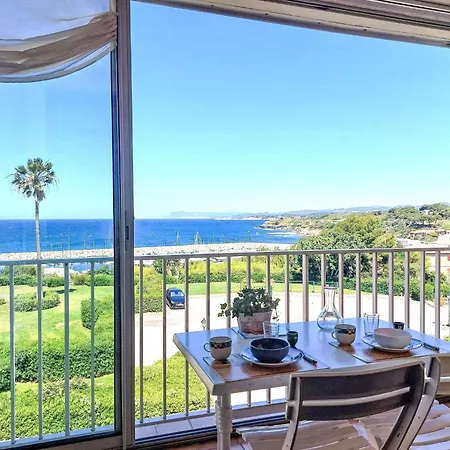 Apartment Le Grand Large-6 By Interhome Six-Fours-les-Plages